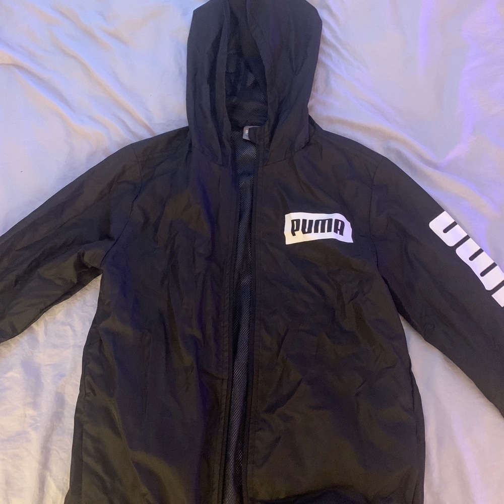 Boys Puma windbreaker